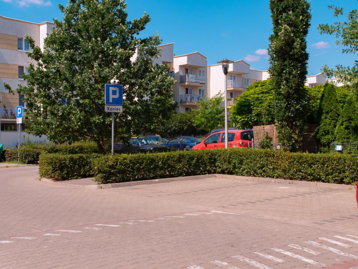 Apartment Sdh 2 Comfortable Near Warsaw